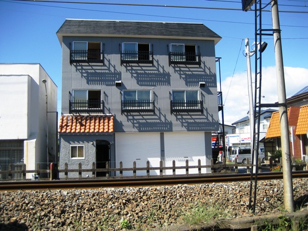 横山マンション　壬生町若草