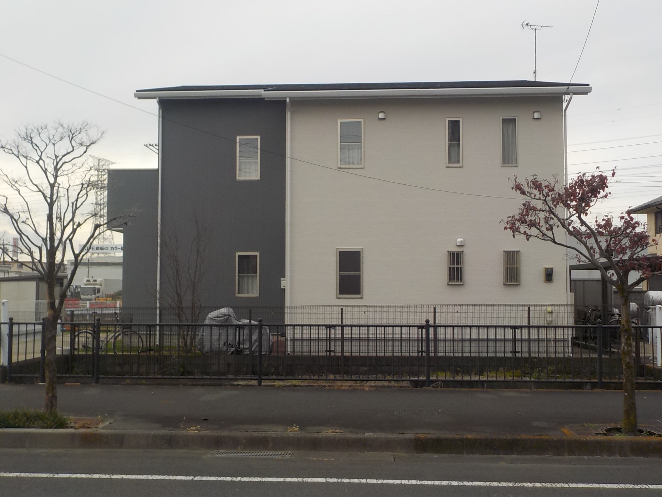 モダンシンプルな外壁塗装 施工後